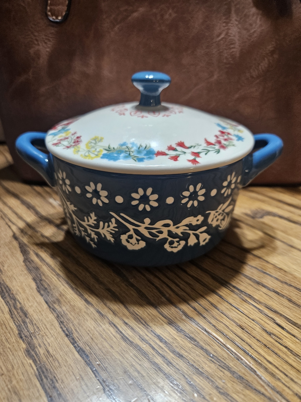The Pioneer Woman Blue Ceramic Floral Covered Casserole with Floral Lid